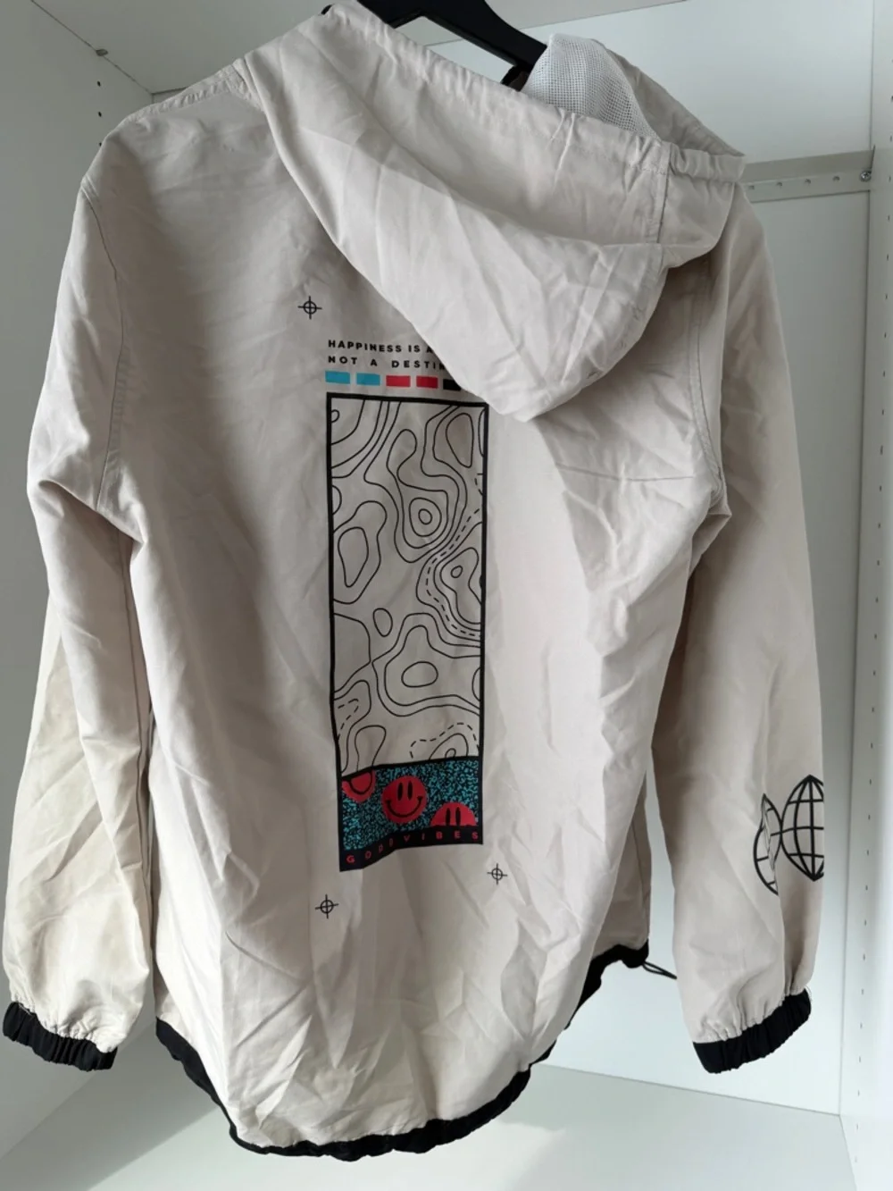 Brooklyn Cloth Beige Hooded Jacket with Black Trim - Picture 2 of 6